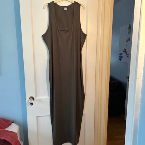 FINAL PRICE:  Olive Green Body-Con Maxi Dress - Picture 2 of 6